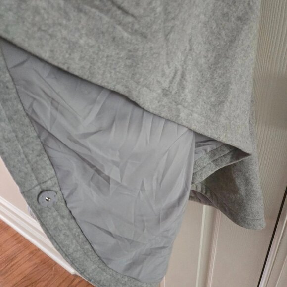 Tuckernuck Grey Wool Blend Full Zip Huntington Poncho Jacket Size OS - Picture 9 of 16